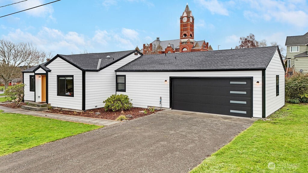 1738 Washington Street , Port Townsend, WA 98368