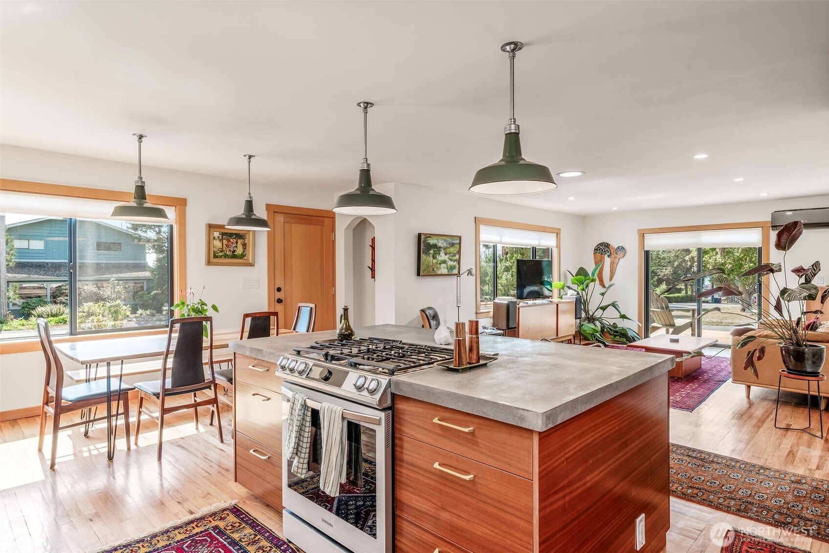 1738 Washington Street , Port Townsend, WA 98368