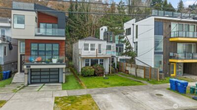 1768 Alki Avenue SW, Seattle, WA 98116 - Photo 2