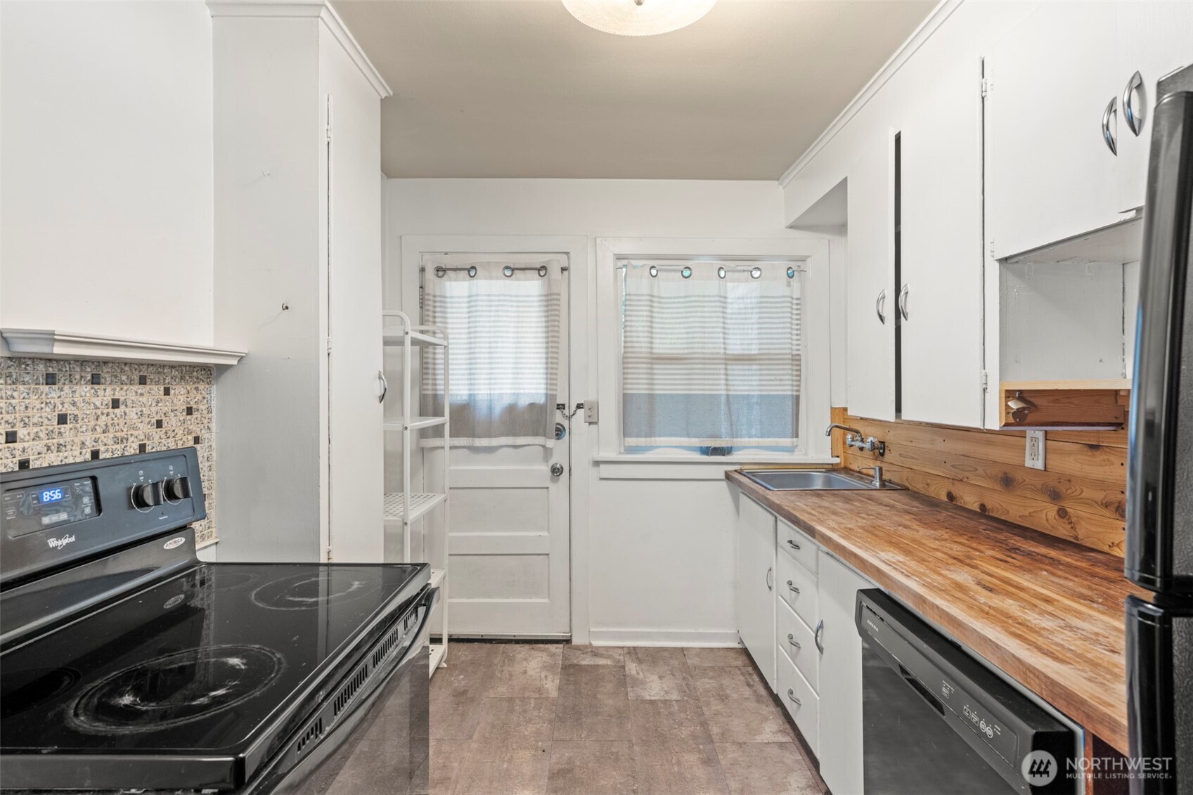 1768 Alki Avenue SW, Seattle, WA 98116