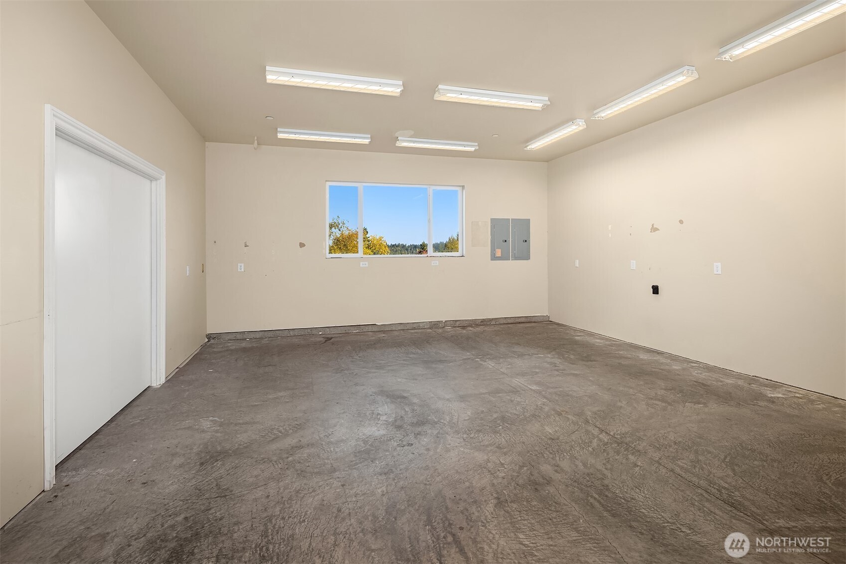 6404 NE 181st Street #A&B, Kenmore, WA 98028