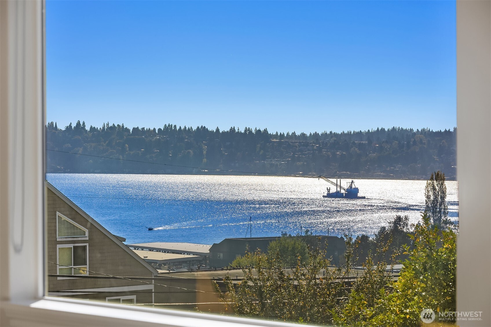 6404 NE 181st Street #A&B, Kenmore, WA 98028