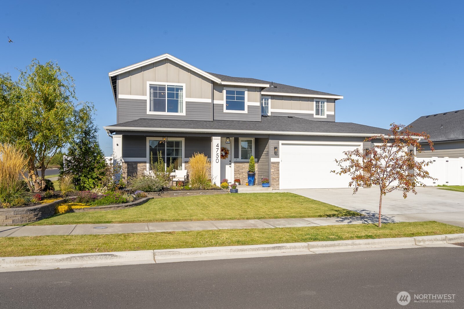 4750 W Hawk , Moses Lake, WA 98837