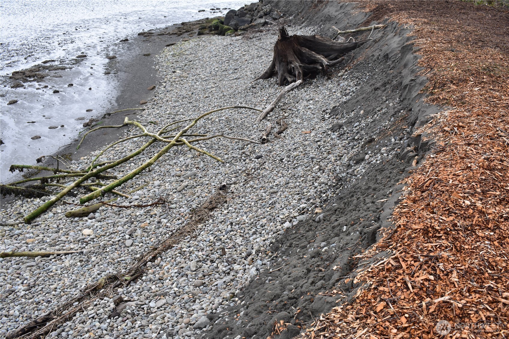 781 Mariner Court SE, Ocean Shores, WA 98569