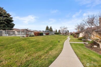 300 S Elliott Avenue #29, Wenatchee, WA 98801 - Photo 35