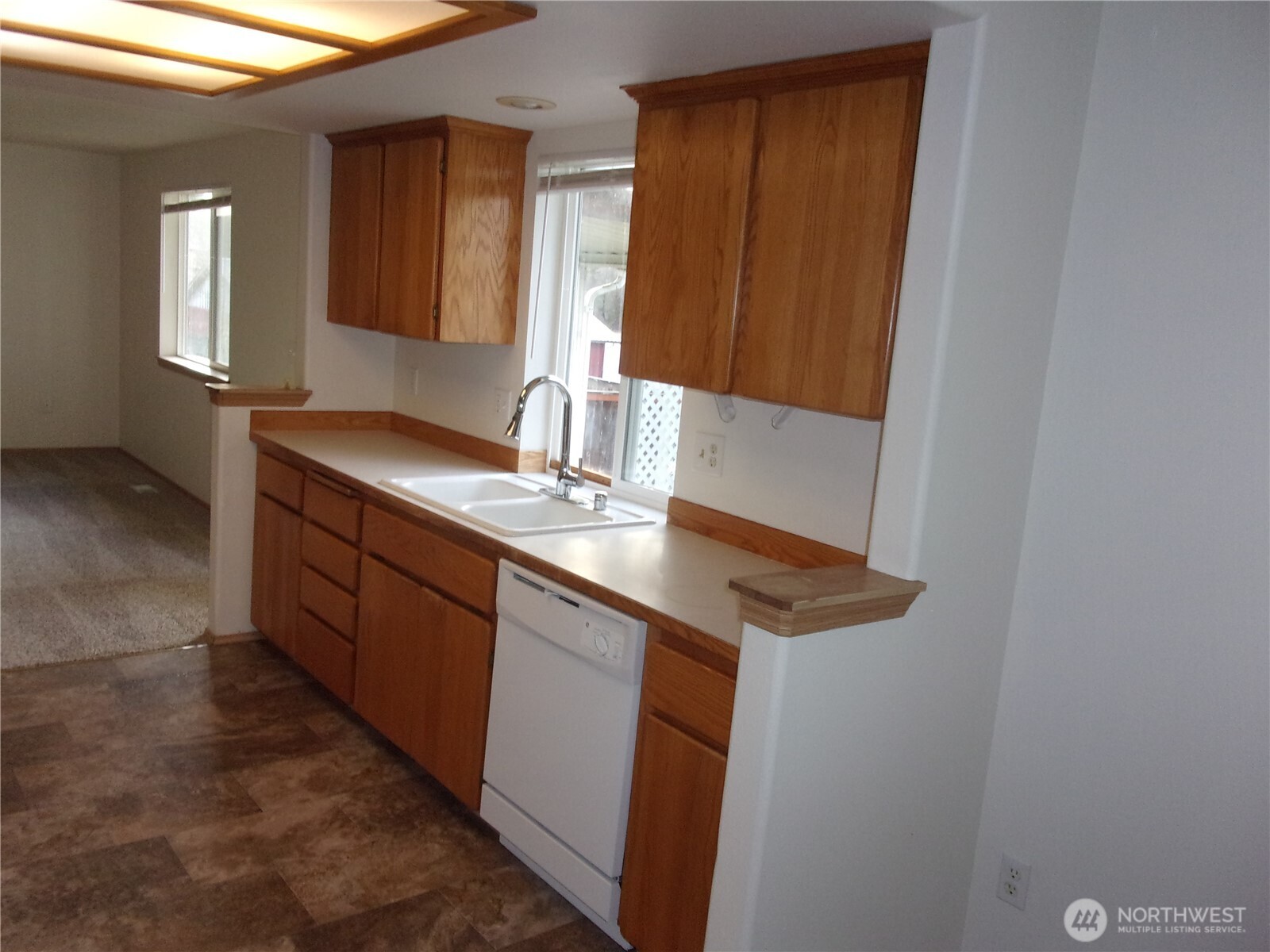 1128 123rd Street Ct E, Tacoma, WA 98445