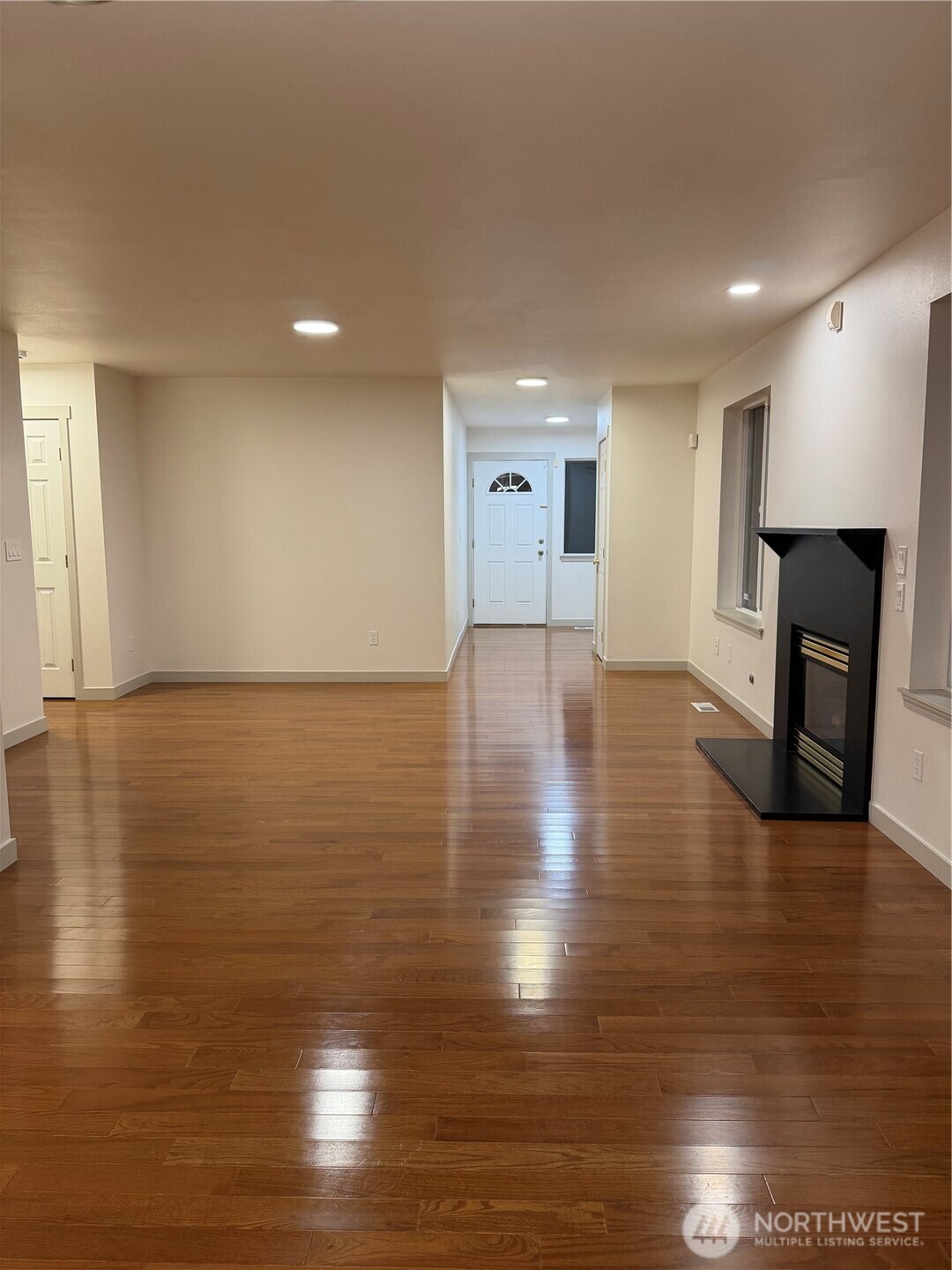 15409 51st Place W, Edmonds, WA 98026