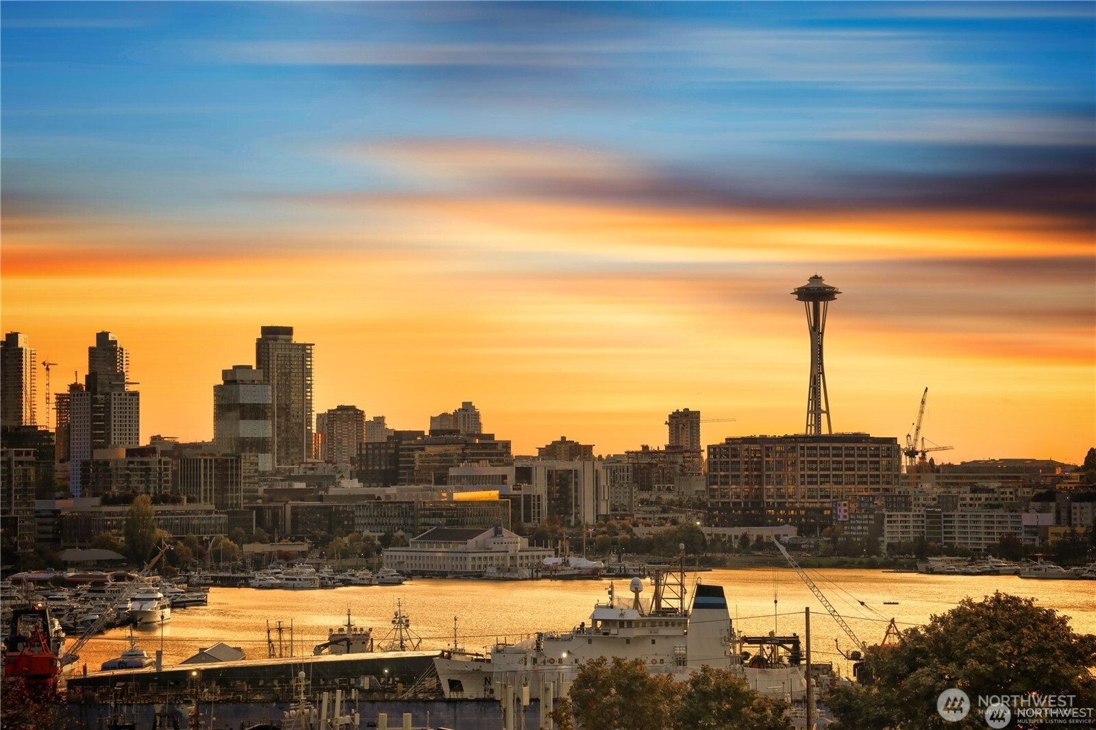 2020 Eastlake Avenue E, Seattle, WA 98102-3580