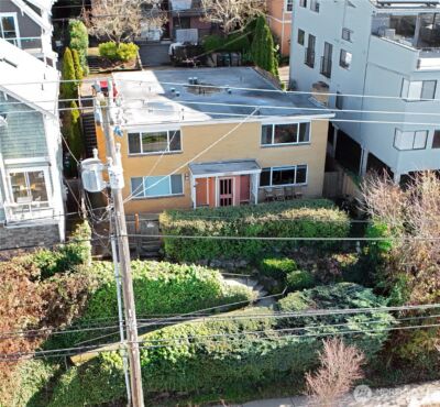 2020 Eastlake Avenue E, Seattle, WA 98102-3580 - Photo 12