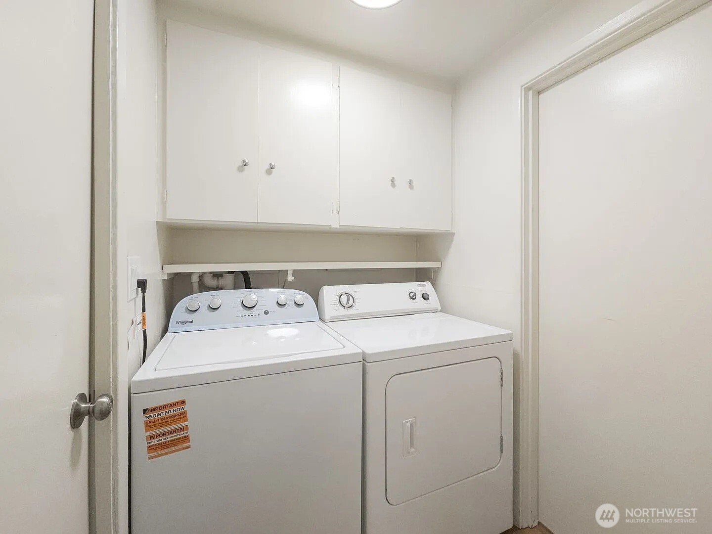 2020 Eastlake Avenue E, Seattle, WA 98102-3580