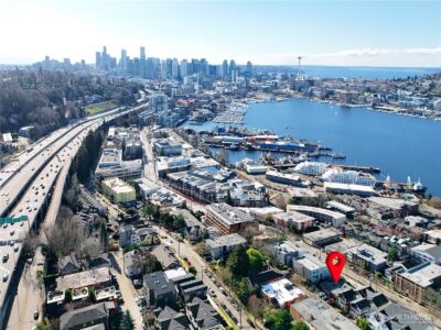 2020 Eastlake Avenue E, Seattle, WA 98102-3580 - Photo 7