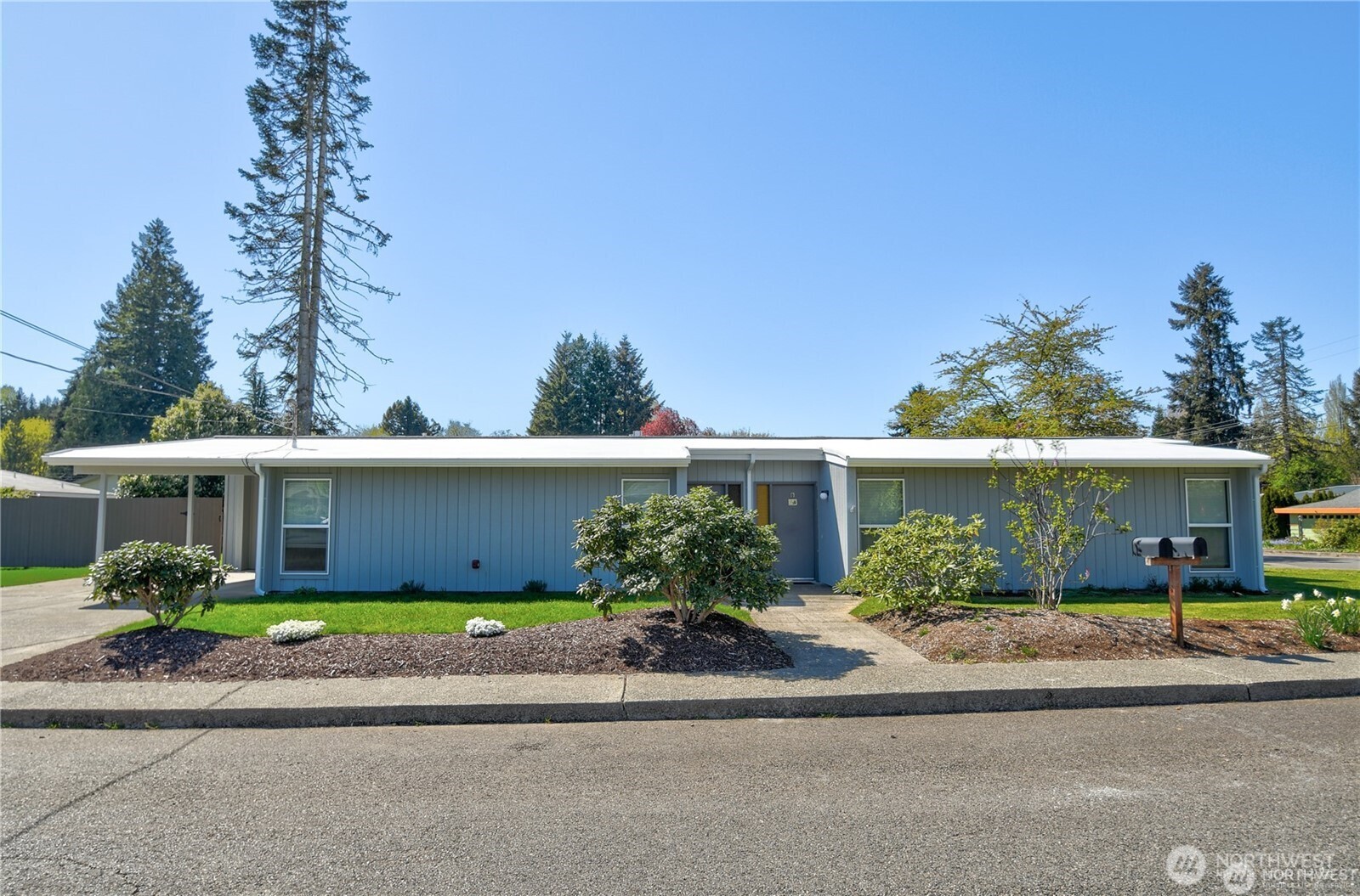 4107 Lloyd Street SE #A/B, Tumwater, WA 98501