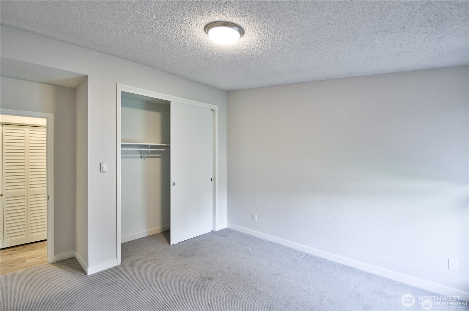 4107 Lloyd Street SE #A/B, Tumwater, WA 98501