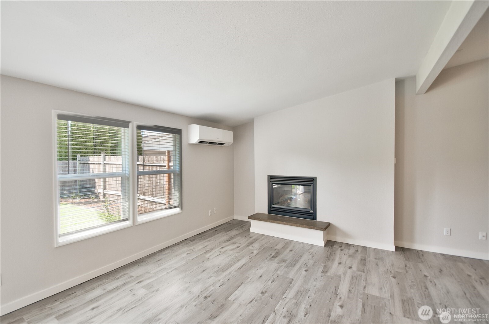 4107 Lloyd Street SE #A/B, Tumwater, WA 98501