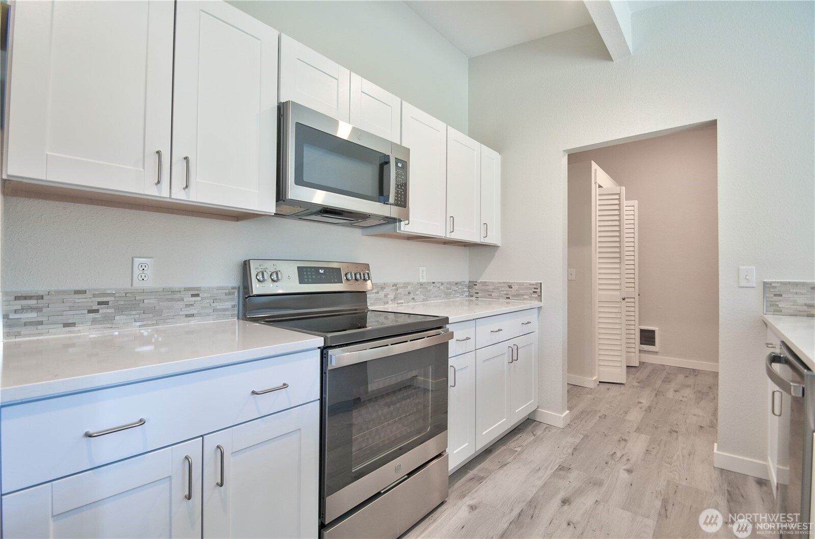 4107 Lloyd Street SE #A/B, Tumwater, WA 98501