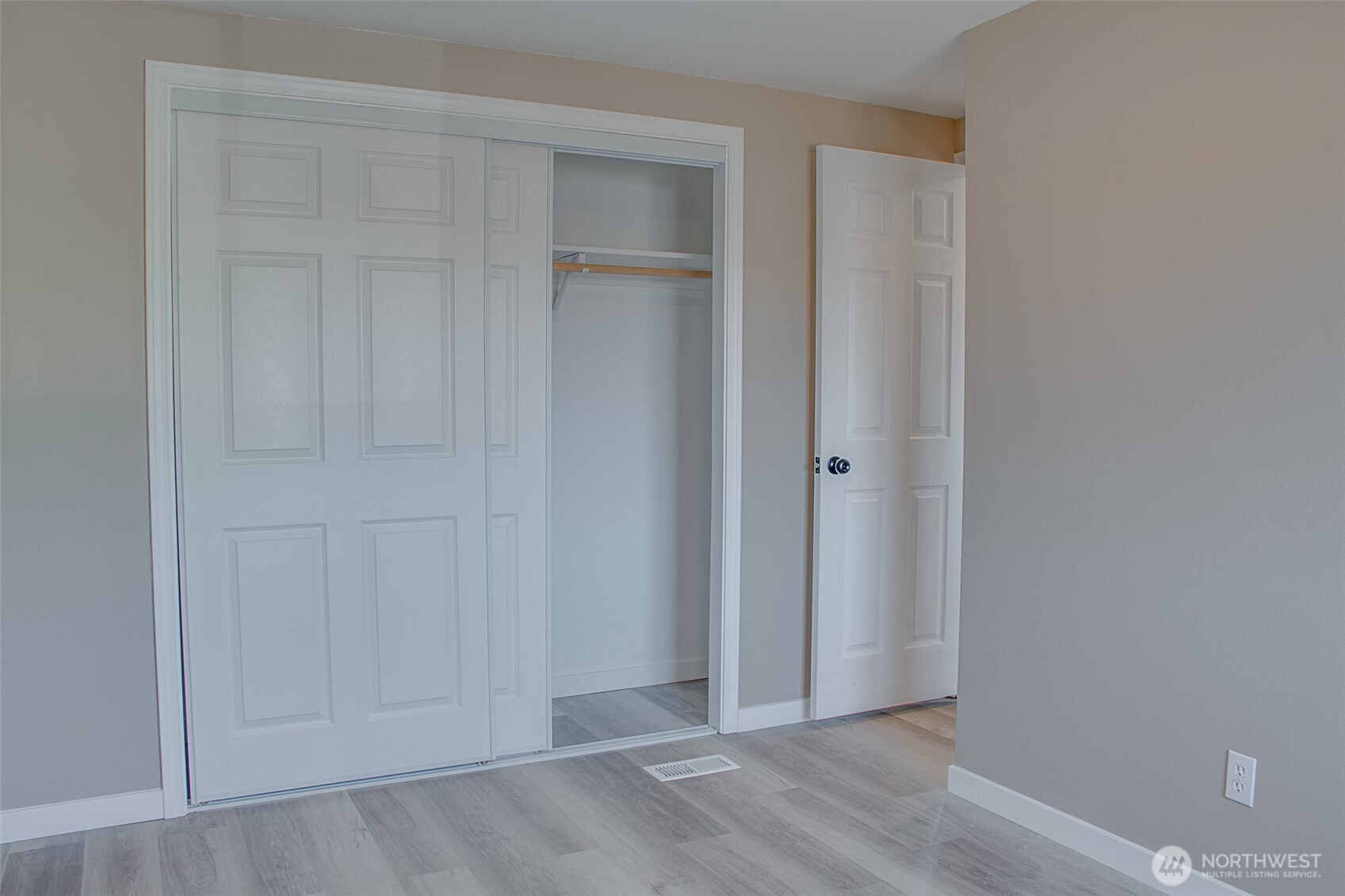 4000 Longview Street NE #96, Moses Lake, WA 98837