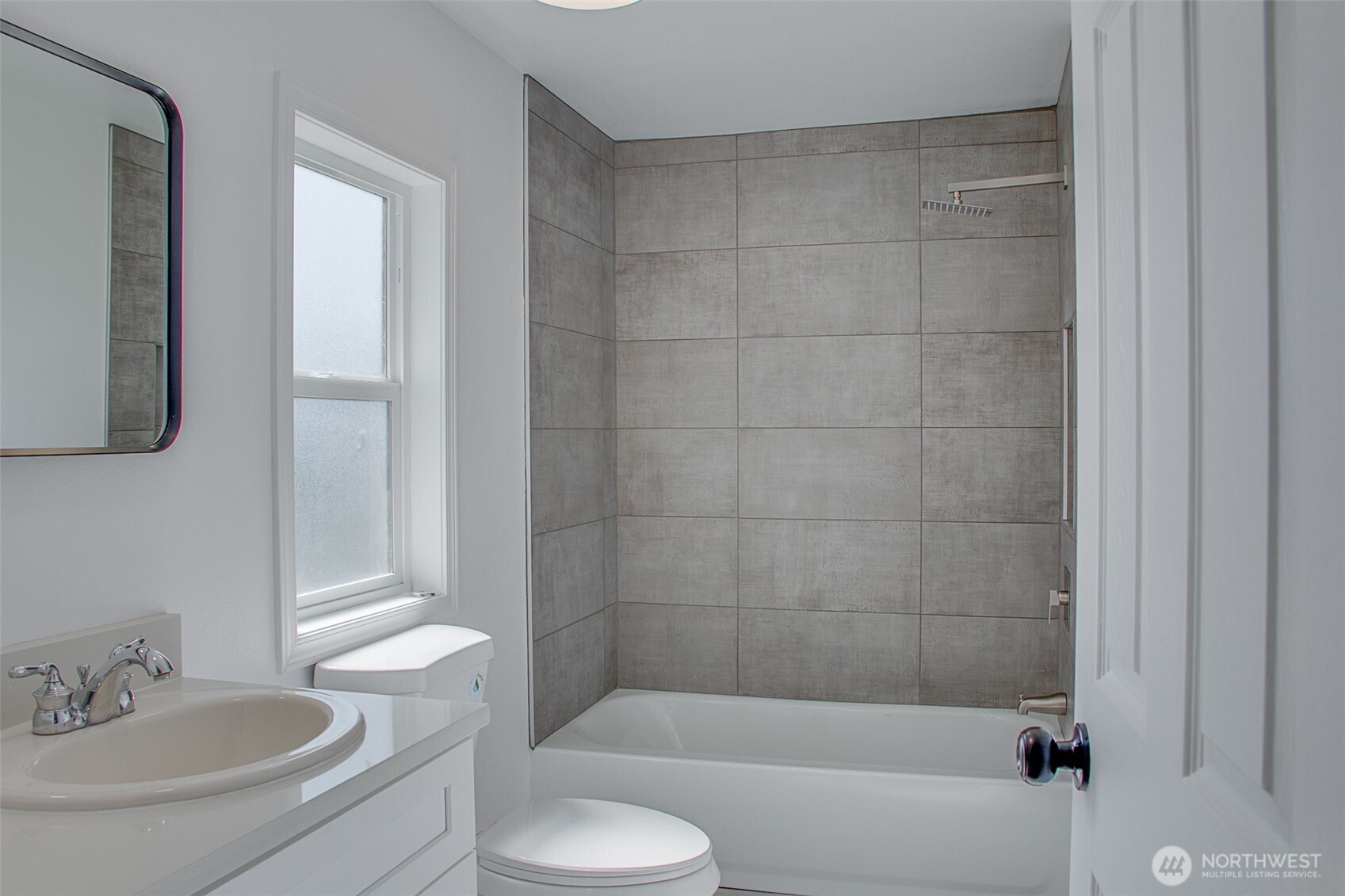 4000 Longview Street NE #96, Moses Lake, WA 98837