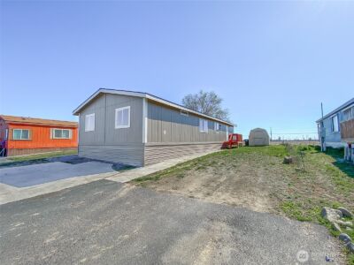 4000 Longview Street NE #96, Moses Lake, WA 98837 - Photo 3