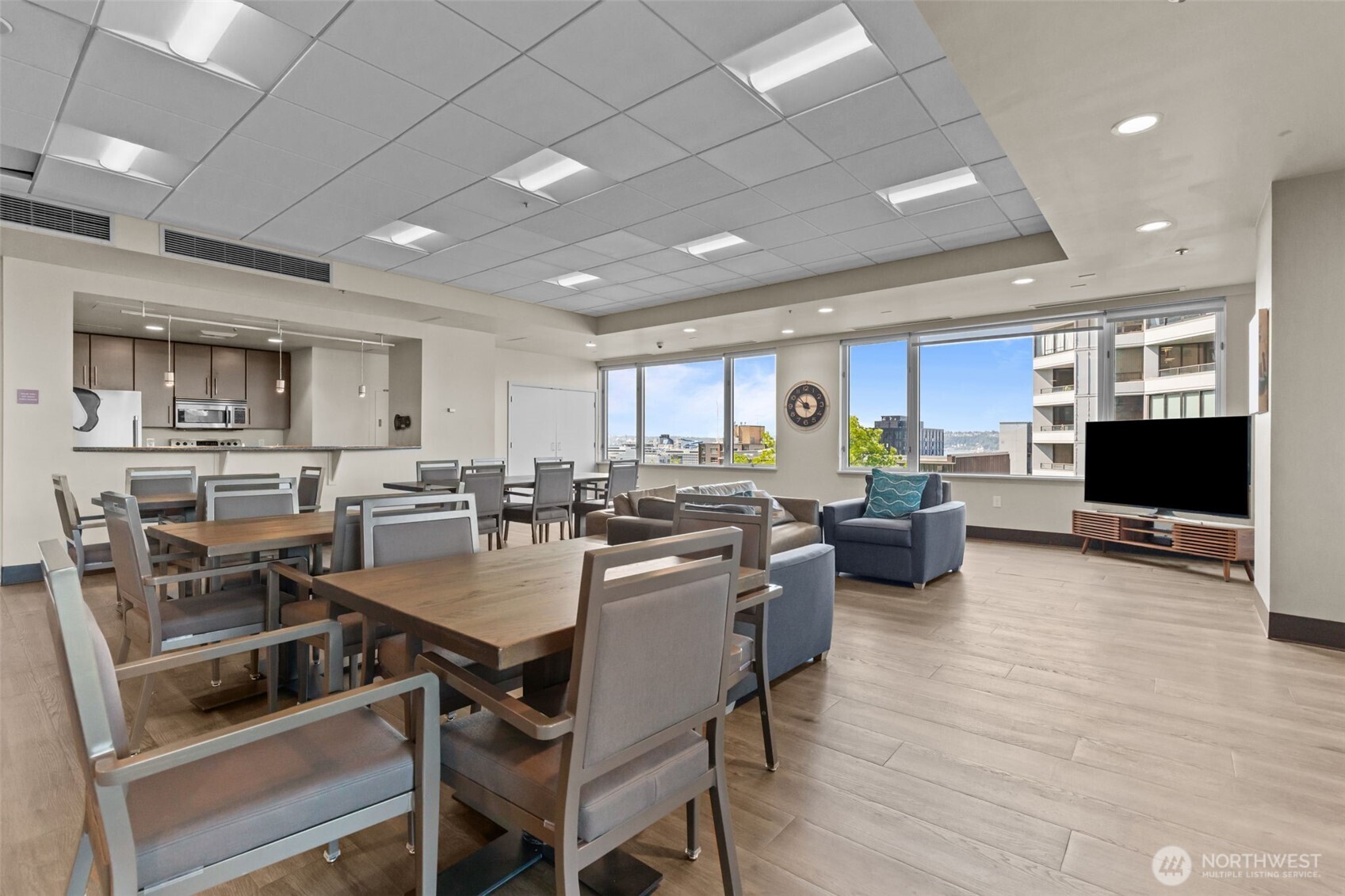 2600 2nd Avenue #504, Seattle, WA 98121