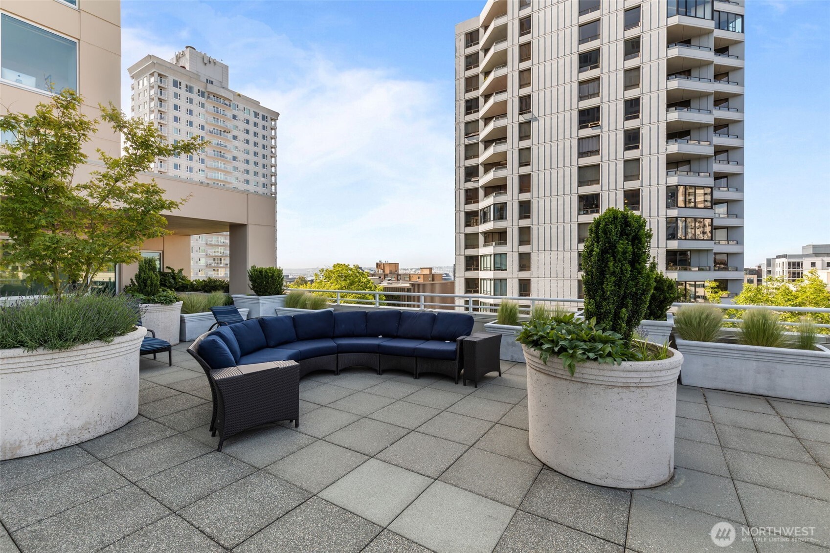 2600 2nd Avenue #504, Seattle, WA 98121