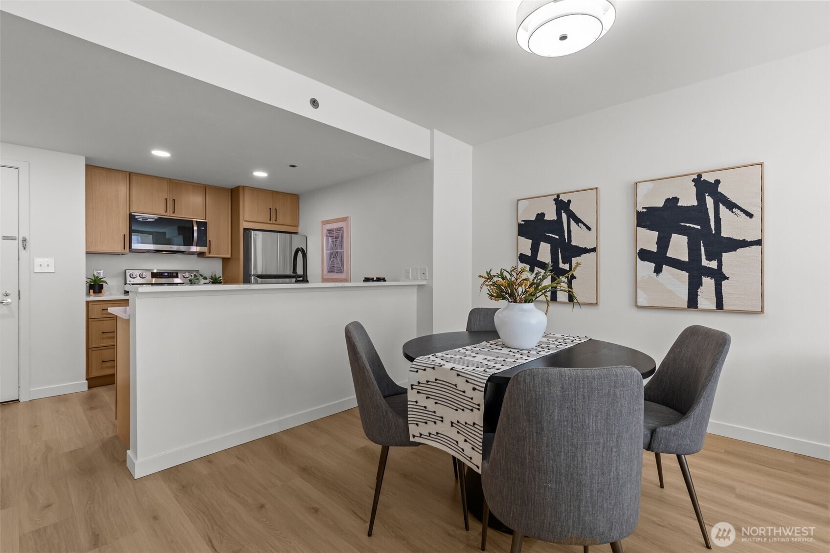 2600 2nd Avenue #504, Seattle, WA 98121