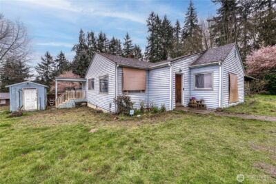 114 Kendall Street , Port Orchard, WA 98366