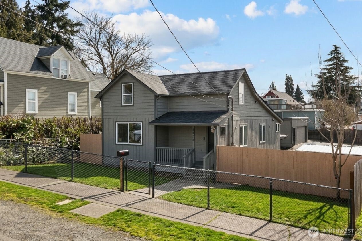 1426 S 41st Street , Tacoma, WA 98418-2512