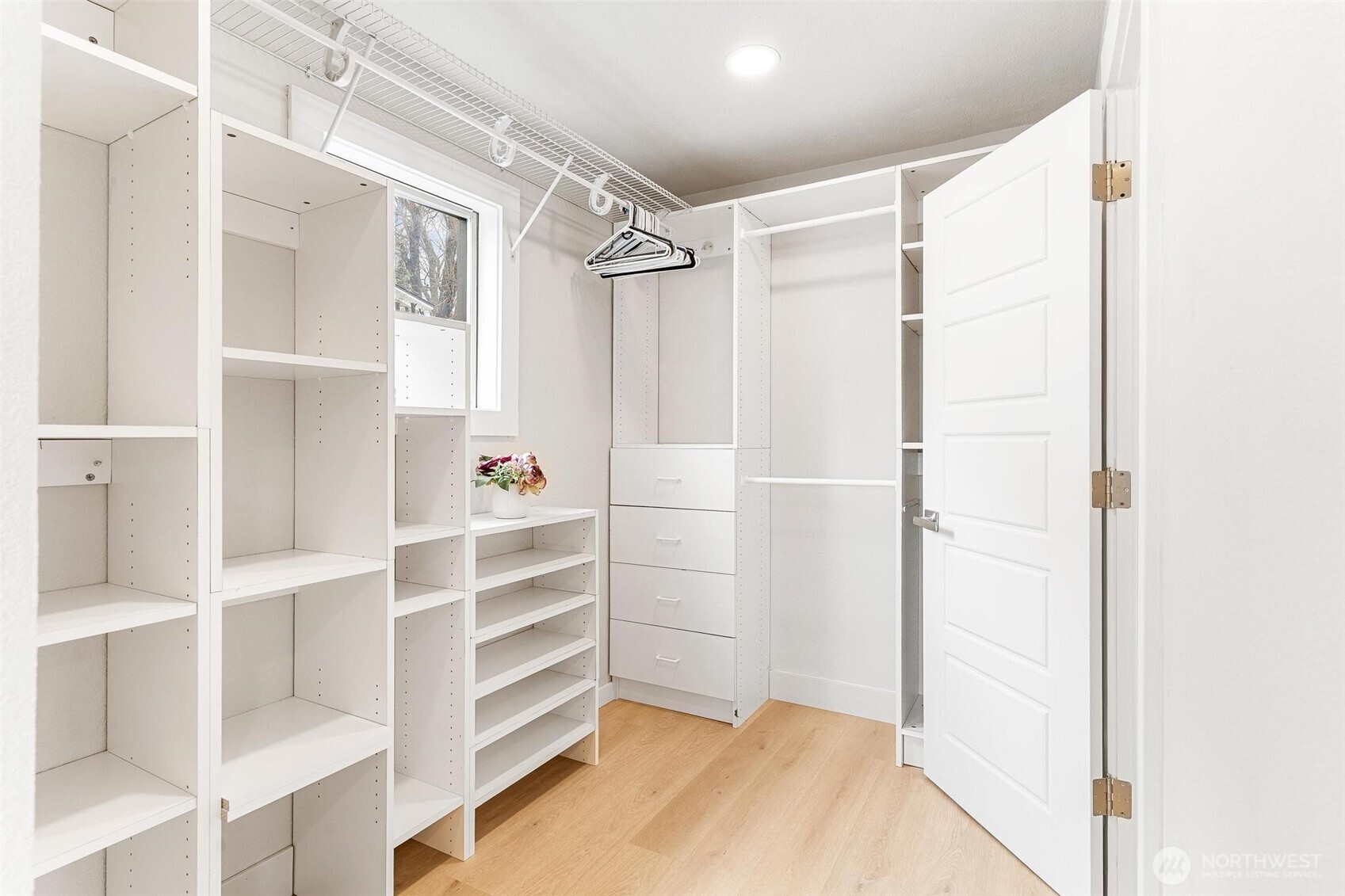 1426 S 41st Street , Tacoma, WA 98418-2512