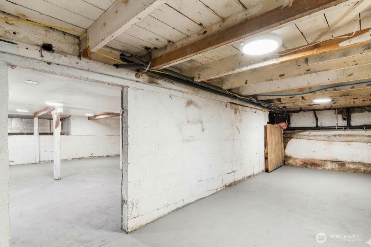 1426 S 41st Street , Tacoma, WA 98418-2512