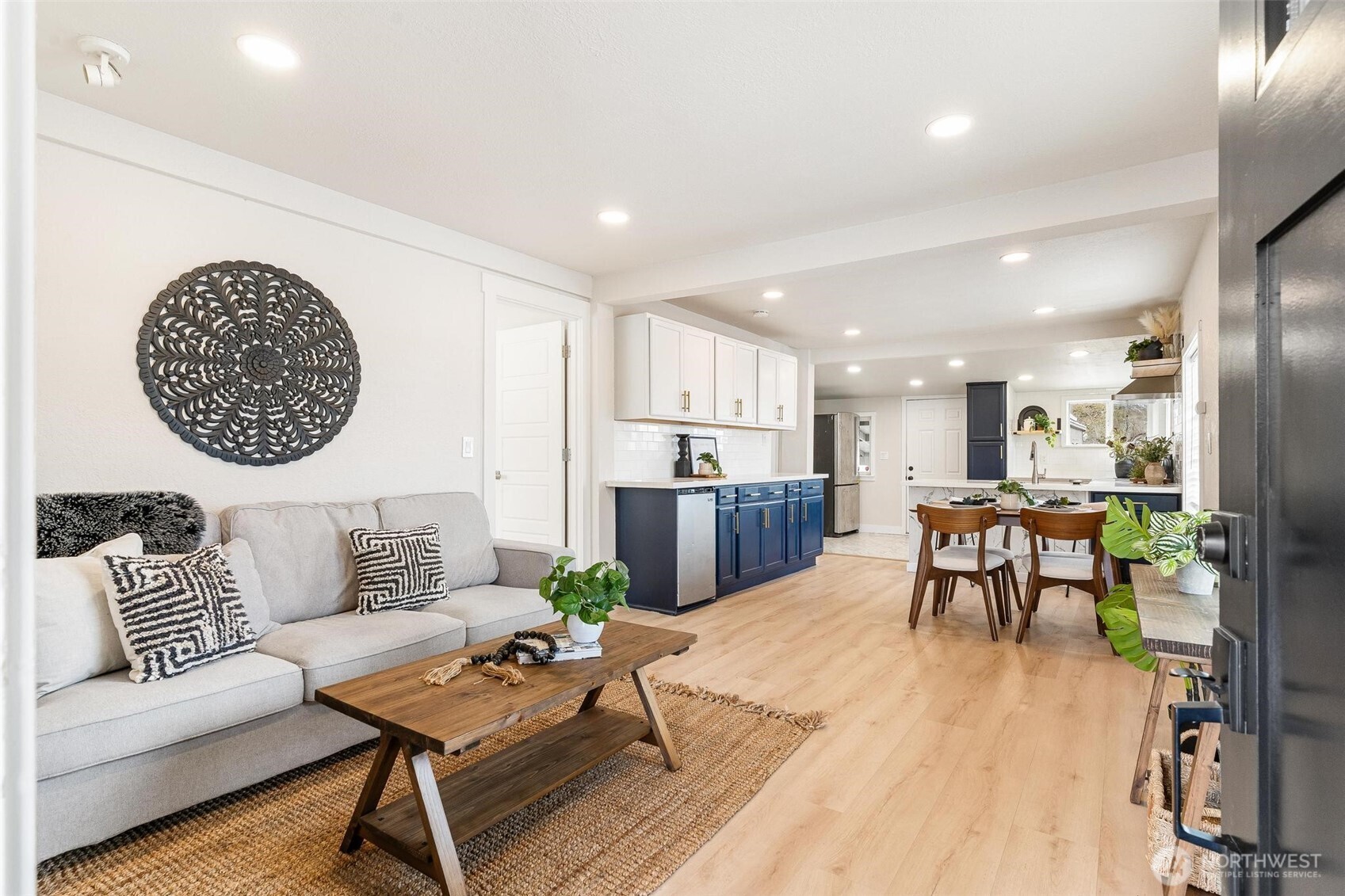 1426 S 41st Street , Tacoma, WA 98418-2512