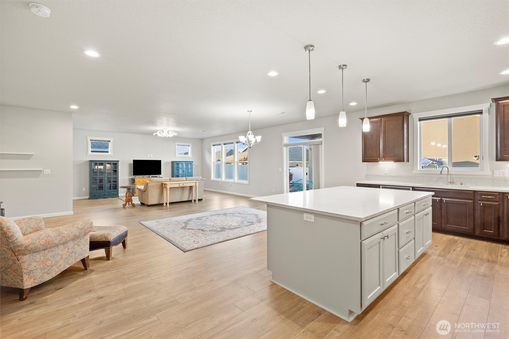 4712 W Coyote ST W, Moses Lake, WA 98837