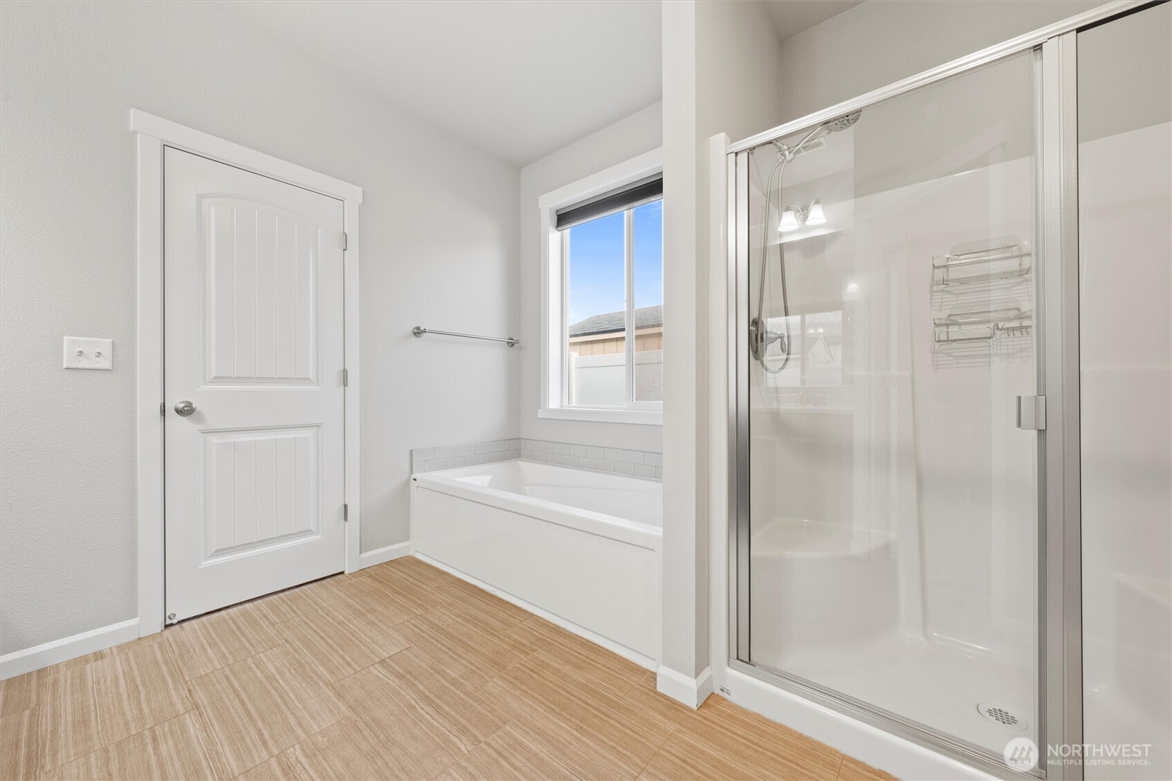 4712 W Coyote ST W, Moses Lake, WA 98837