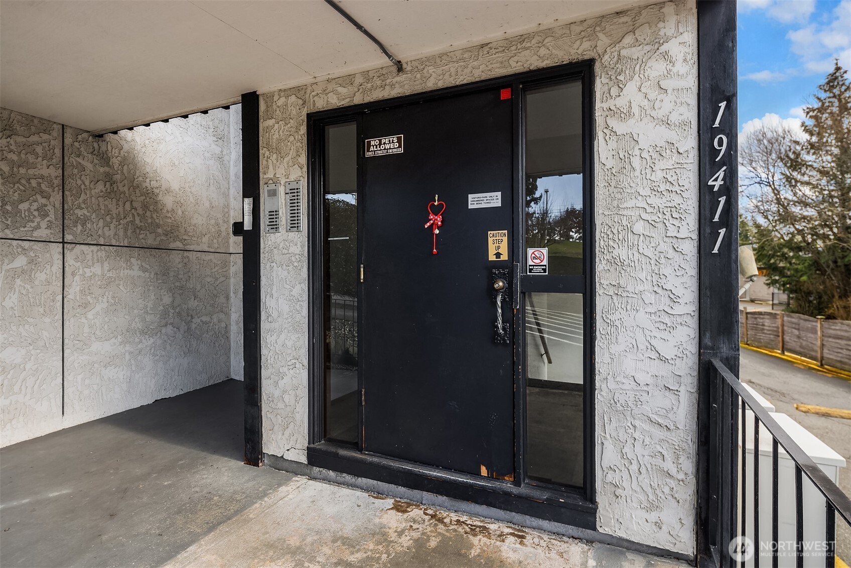 19411 56th Avenue W #218, Lynnwood, WA 98036