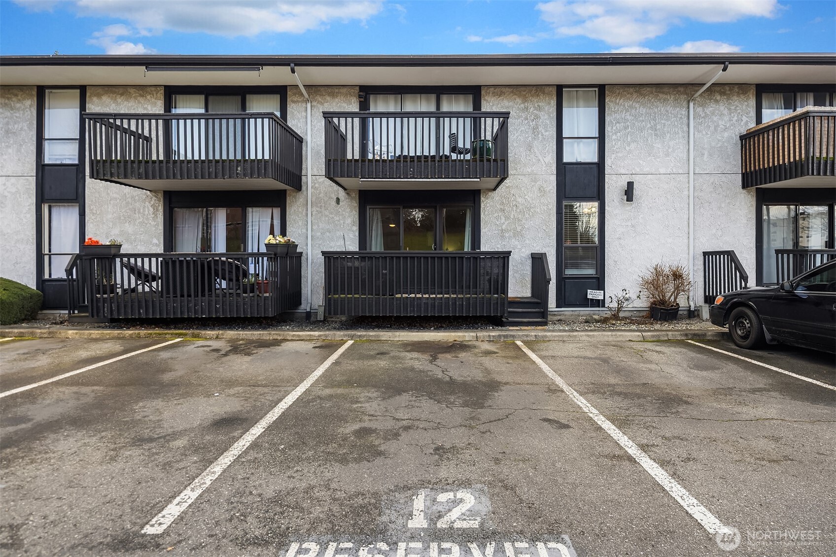 19411 56th Avenue W #218, Lynnwood, WA 98036