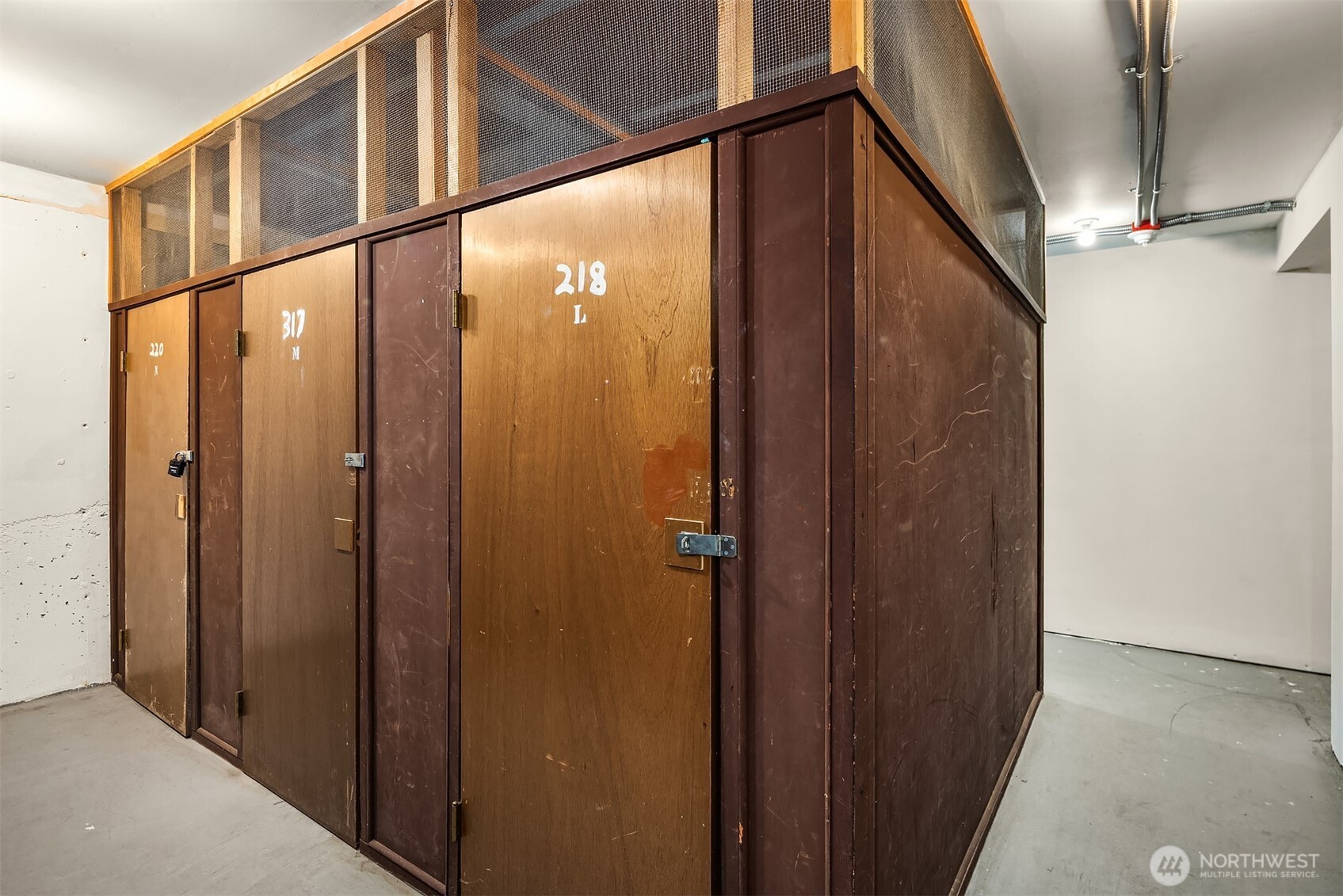 19411 56th Avenue W #218, Lynnwood, WA 98036