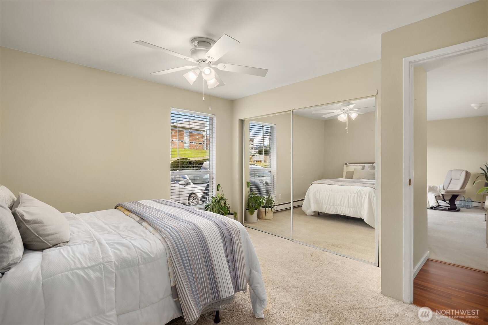 19411 56th Avenue W #218, Lynnwood, WA 98036