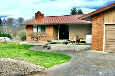 15625 11th Avenue NE, Arlington, WA 98223 - Photo 2