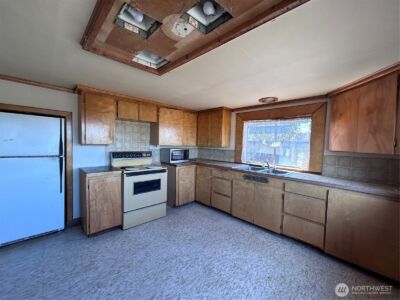 1716 E Third Street , Port Angeles, WA 98362 - Photo 11