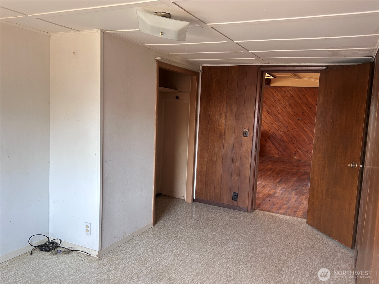 1716 E Third Street , Port Angeles, WA 98362