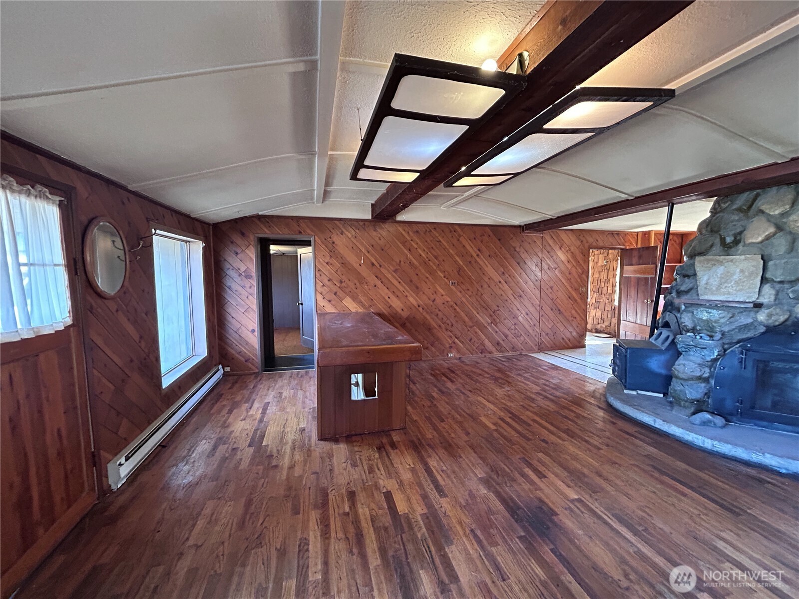 1716 E Third Street , Port Angeles, WA 98362