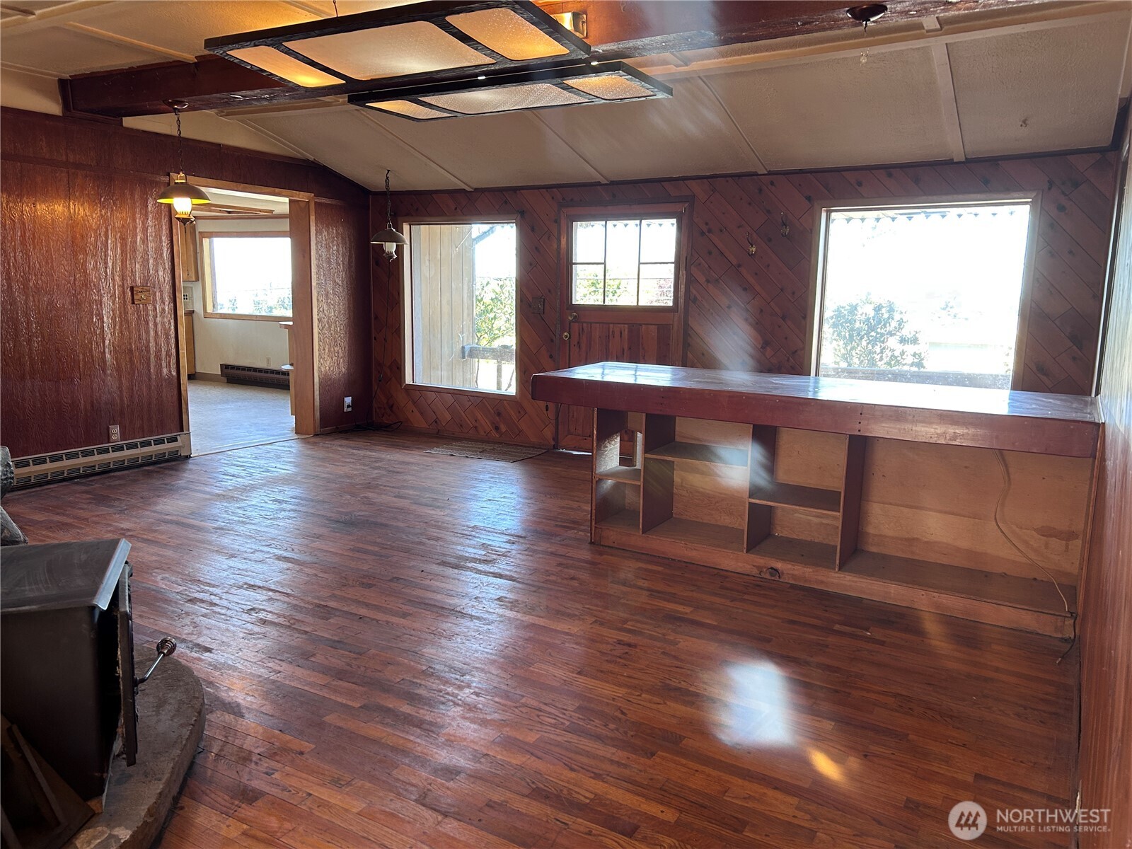 1716 E Third Street , Port Angeles, WA 98362