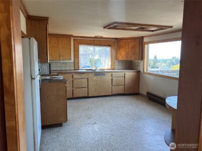 1716 E Third Street , Port Angeles, WA 98362 - Photo 9