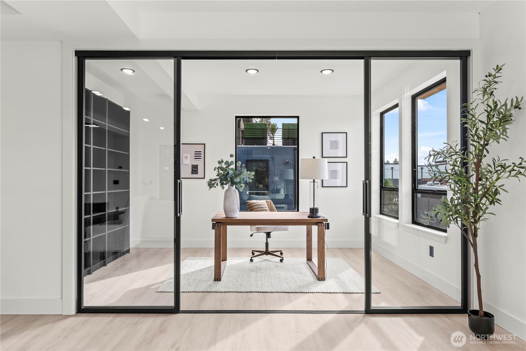 1116 N Jackson Avenue , Tacoma, WA 98406