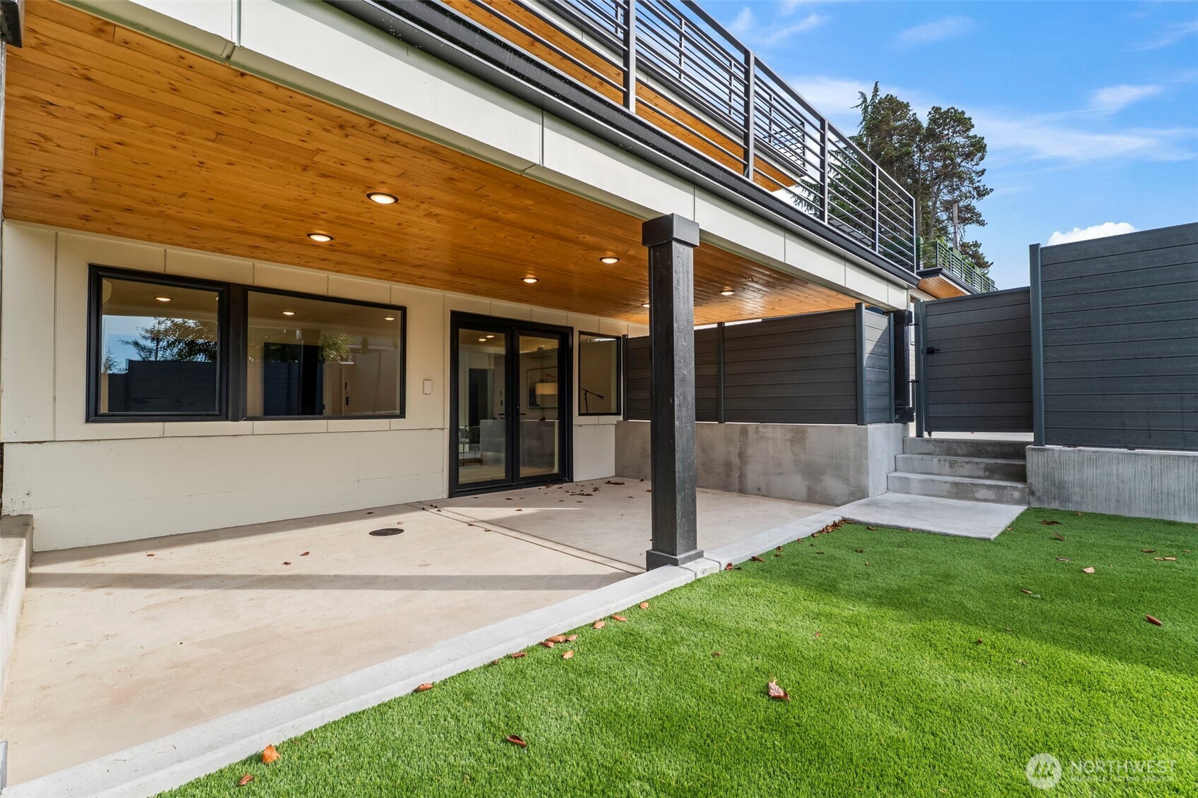 1116 N Jackson Avenue , Tacoma, WA 98406