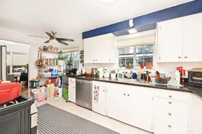 6539 40th Avenue NE, Seattle, WA 98115 - Photo 13