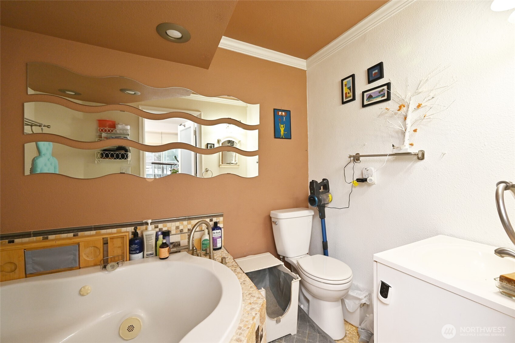 6539 40th Avenue NE, Seattle, WA 98115