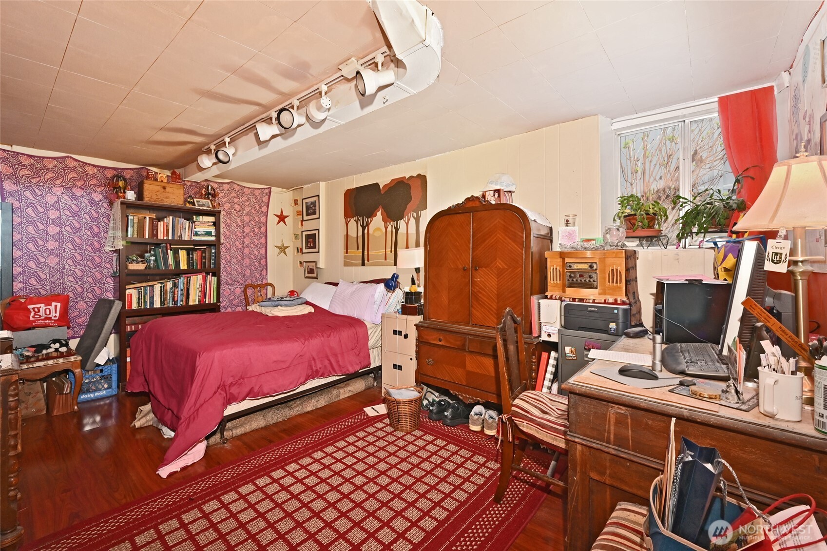 6539 40th Avenue NE, Seattle, WA 98115