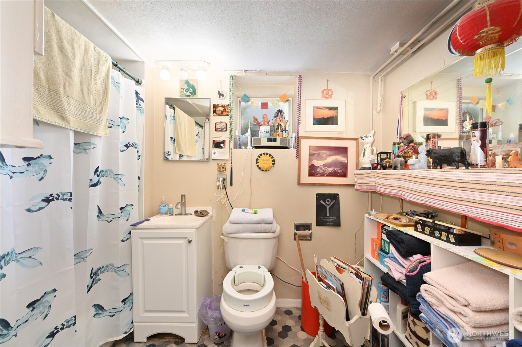 6539 40th Avenue NE, Seattle, WA 98115