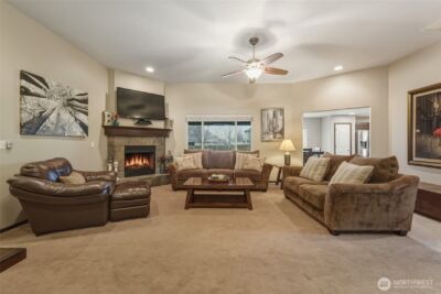 221 Chapelwood Avenue , Walla Walla, WA 99362 - Photo 3