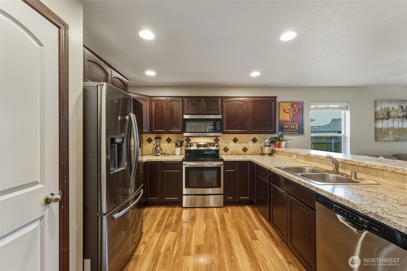 221 Chapelwood Avenue , Walla Walla, WA 99362